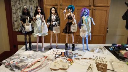 Smart Doll Tote Collab 2024-08-09